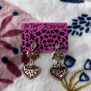 Betsey Johnson leopard print heart earrings